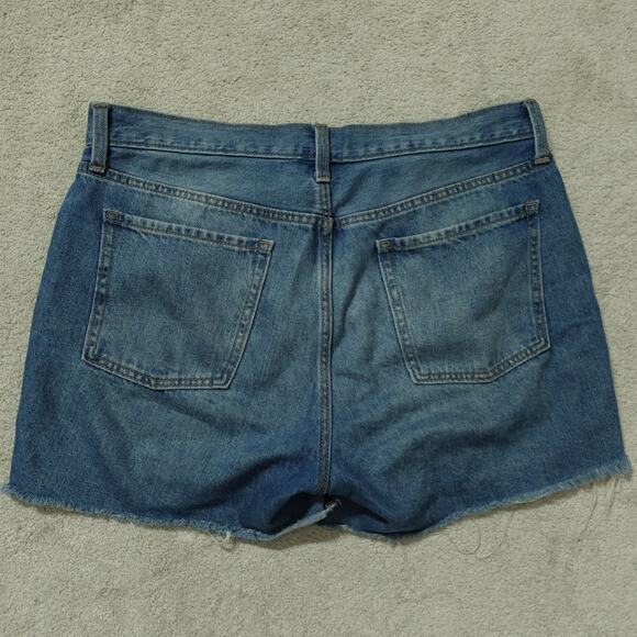 Old Navy Womens Slouchy Shorts High Rise Distressed Denim Raw Hem Blue Size 12 - Picture 2 of 8